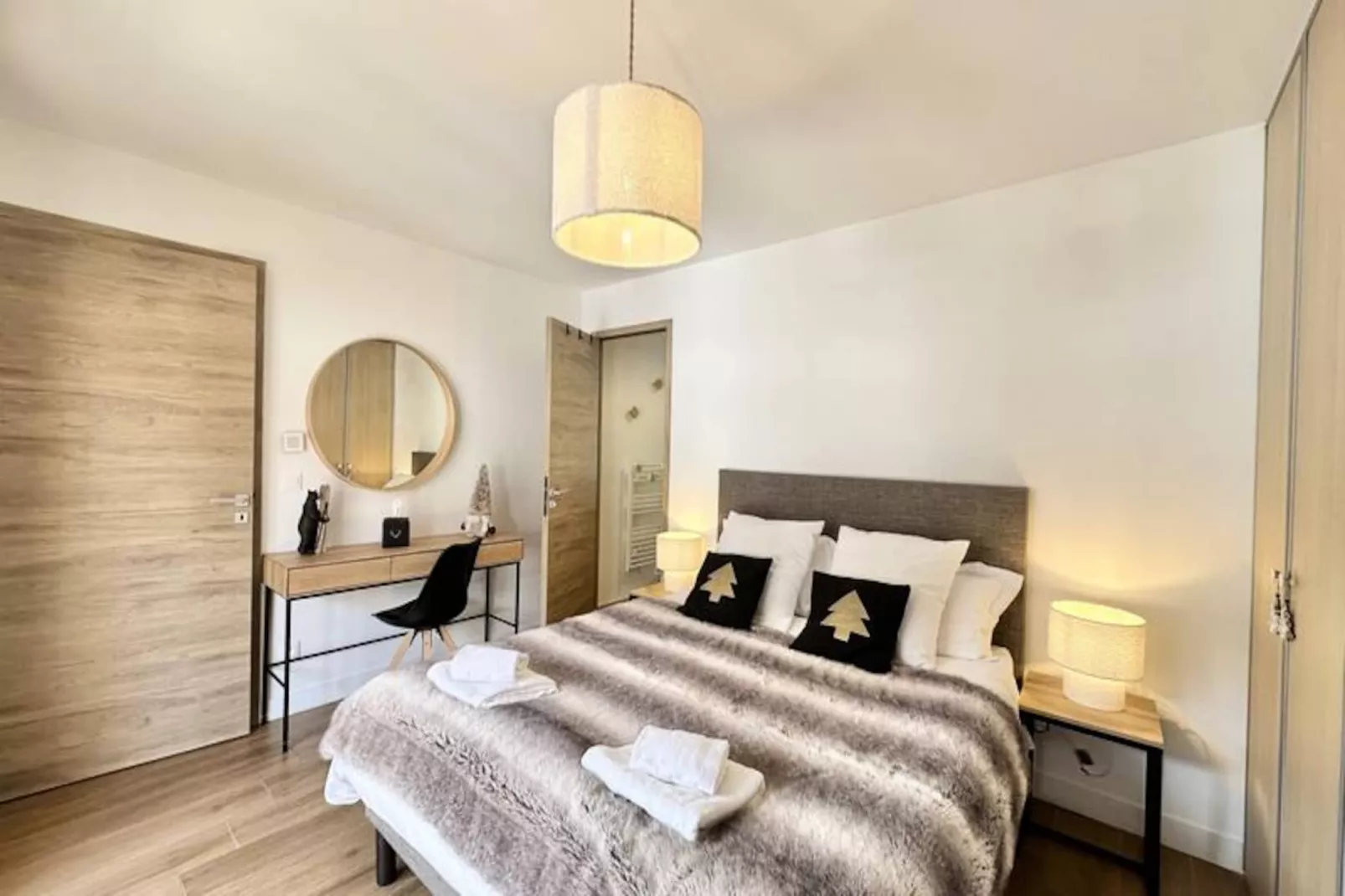 Varsea Residence - Non tagué