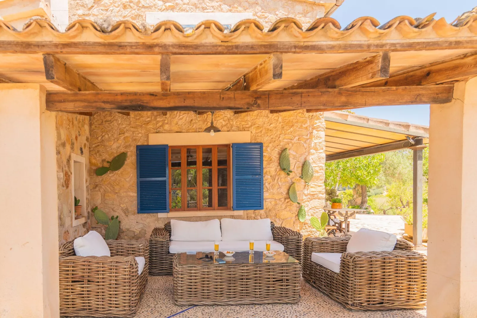 Hortella (ecofinca)-Exterior summer