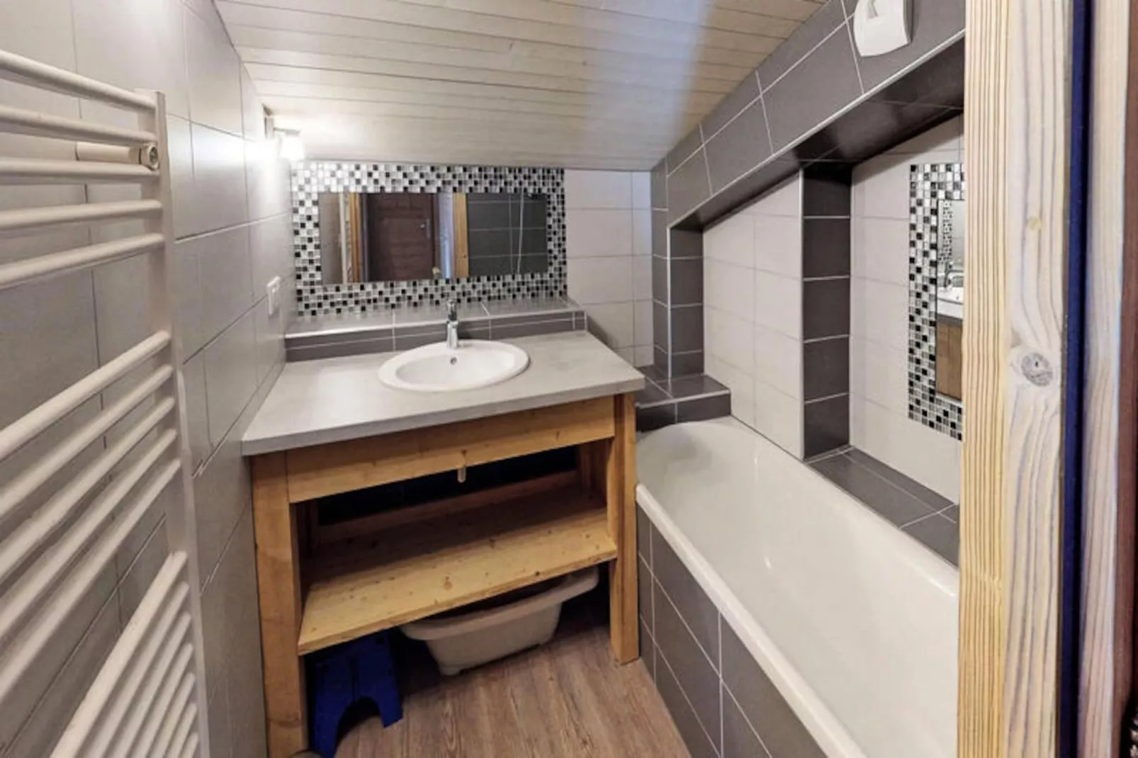 Chalet De Manou-Untagged