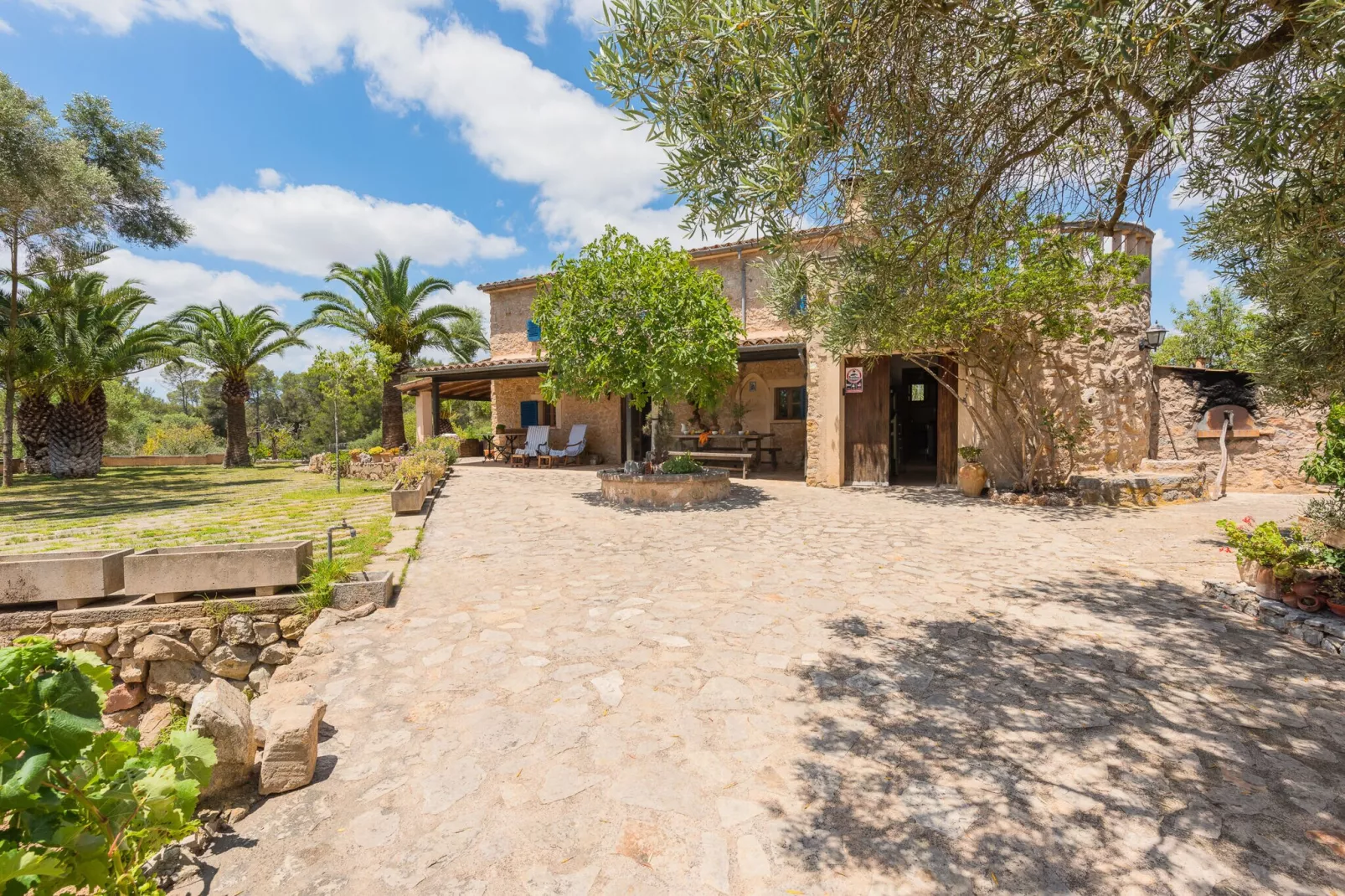 Hortella (ecofinca)-Exterior summer