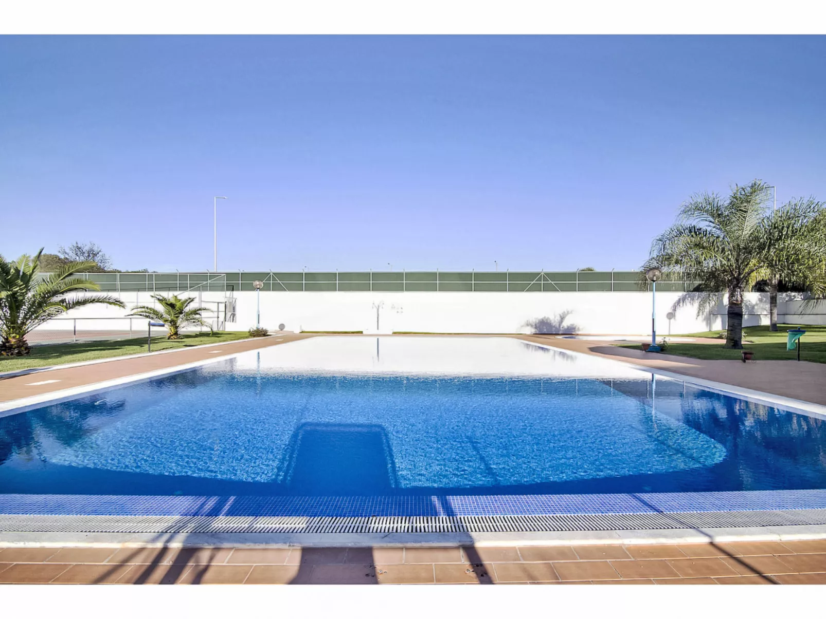 Manelito House - Sunny Way-Draußen