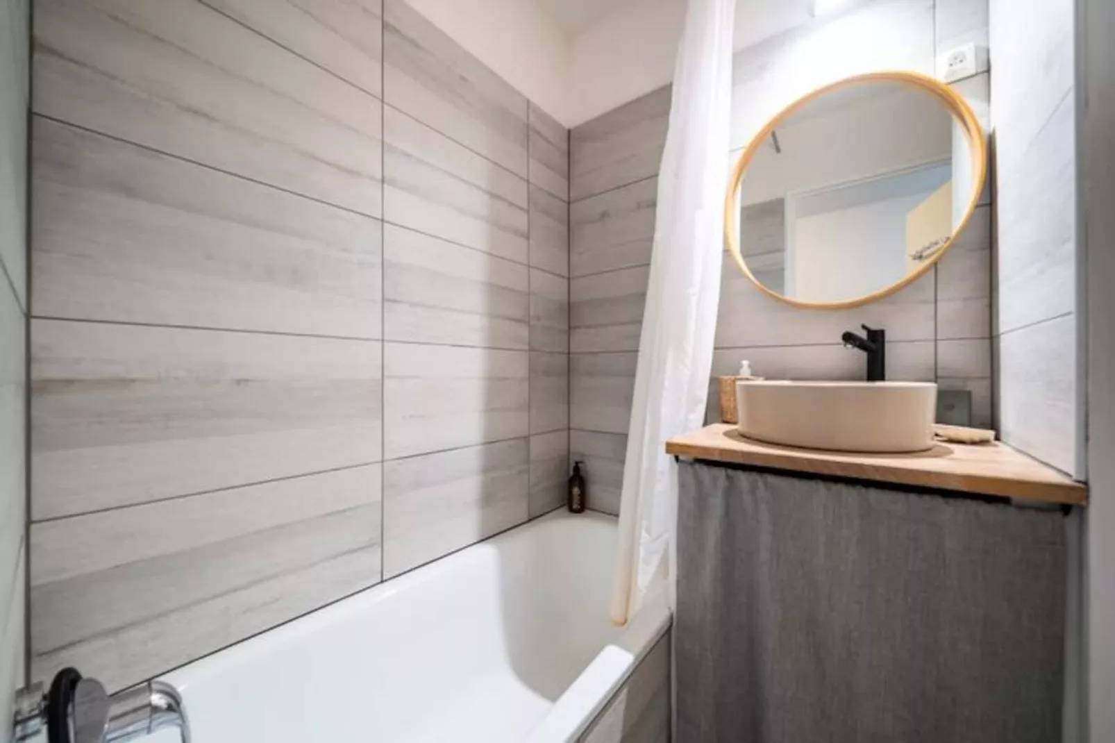 Vue Mer Imprenable, T3, Loggia, 6 Pers, Piscine, Tennis, Parking-Untagged