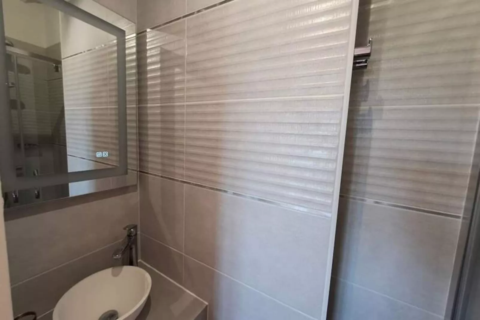 Résidence Villa Vue Mer Et Piscine &agrave; Cavali&egrave;re - 1 Km Plage-Untagged