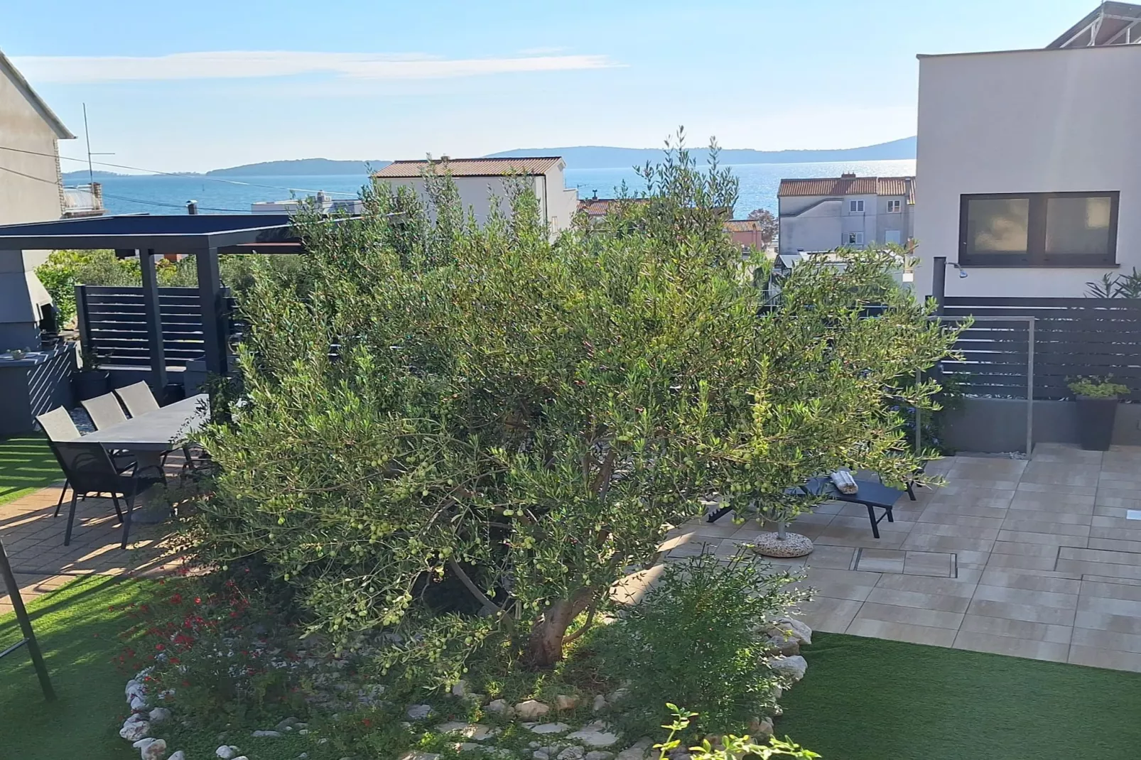 Apartment Cvita & Roza - Two Bedroom Apartment with Balcony and Sea View (Roza) (A1)-Outdoor