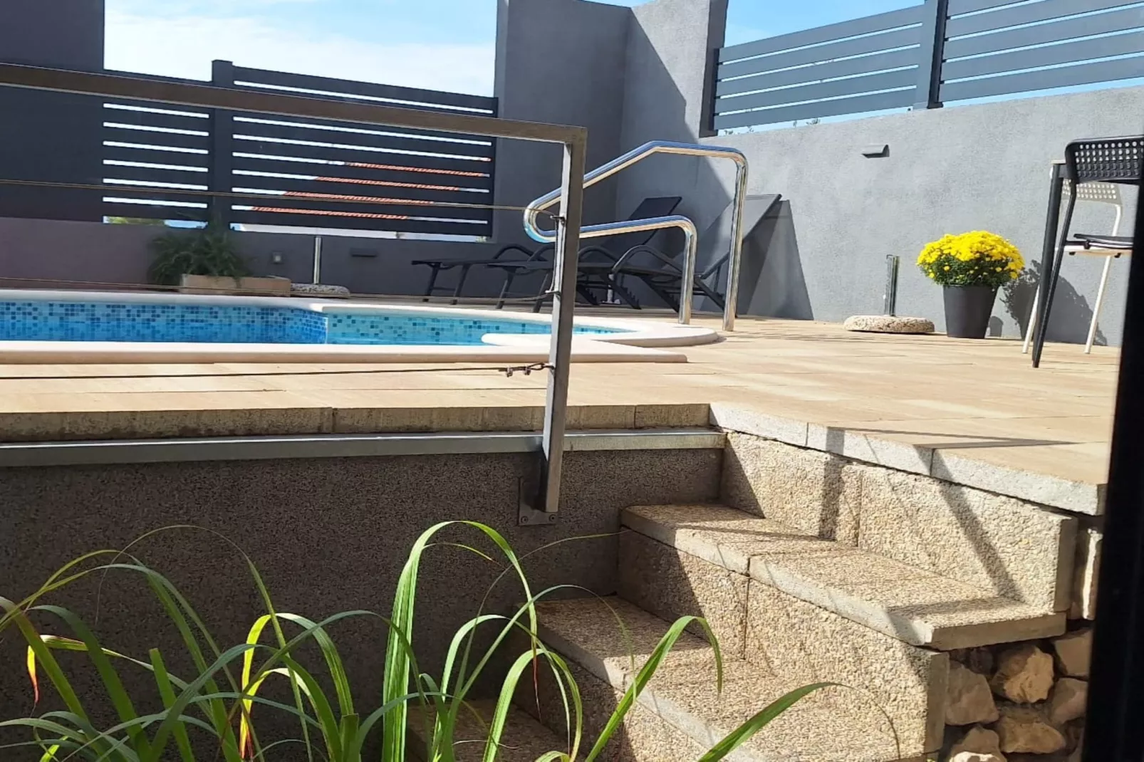 Apartment Cvita & Roza - Two Bedroom apartment with Terrace (Cvita) (A2)-Swimming pool