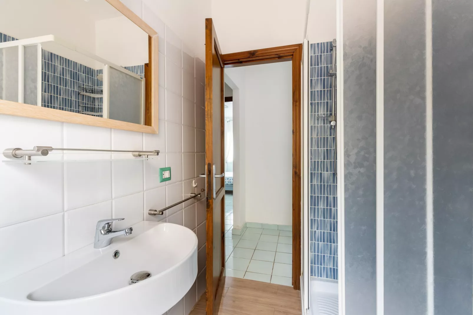 GALLURA-Salle de bain