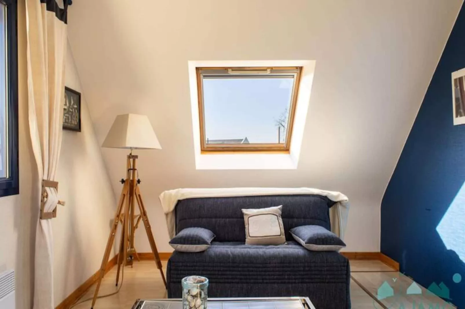 Résidence 305-frehel-Non tagué