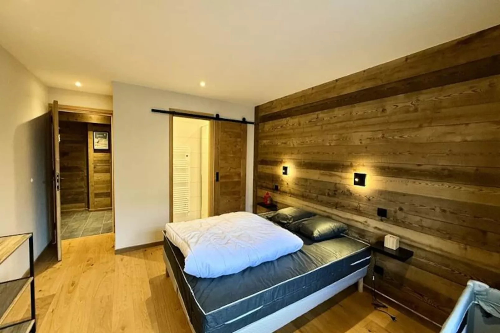 Résidence Complexe Aiguilles-Untagged