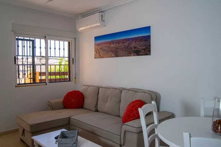 Bungalow-Living room