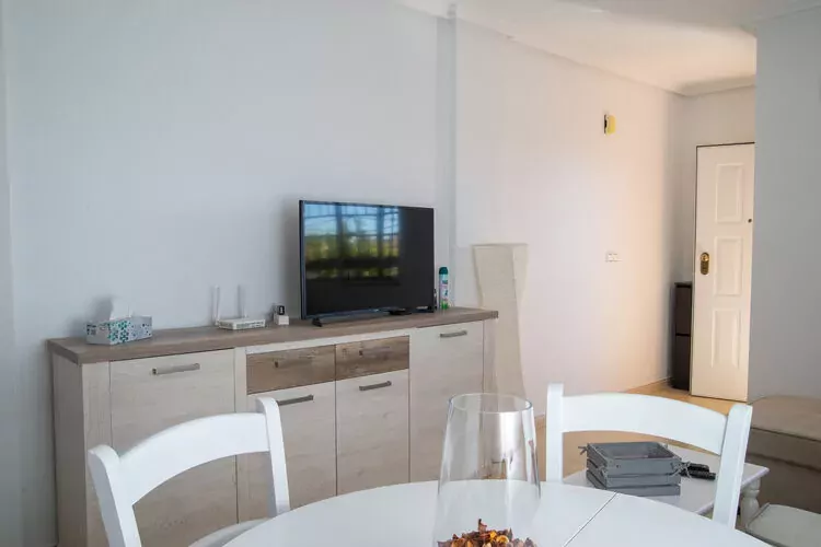 Bungalow-Dining room