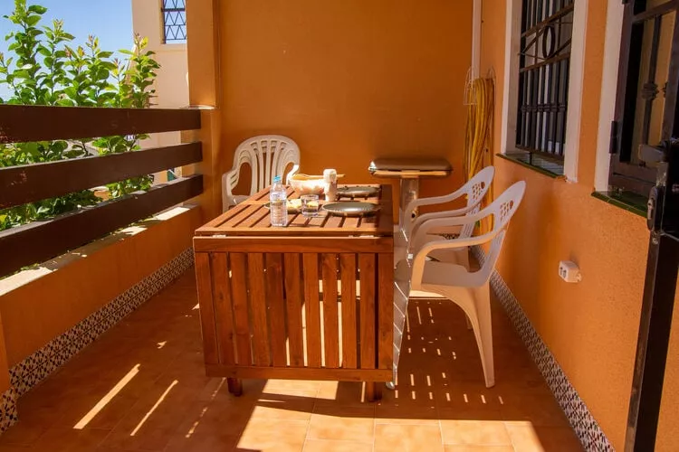 Bungalow-Terrace balcony