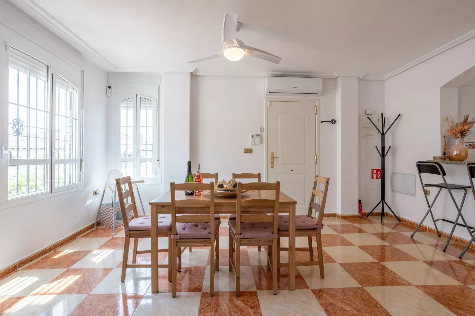 Lomas de Cabo Roig-Dining room