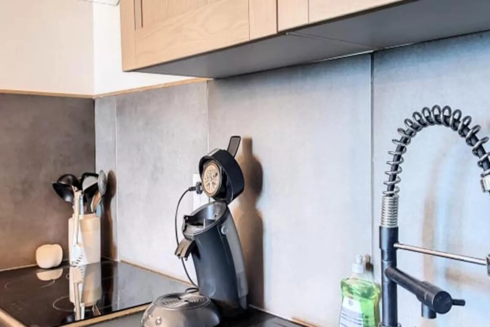 Résidence As 50 - Les Bateaux Au Bord De L'eau-Non tagué