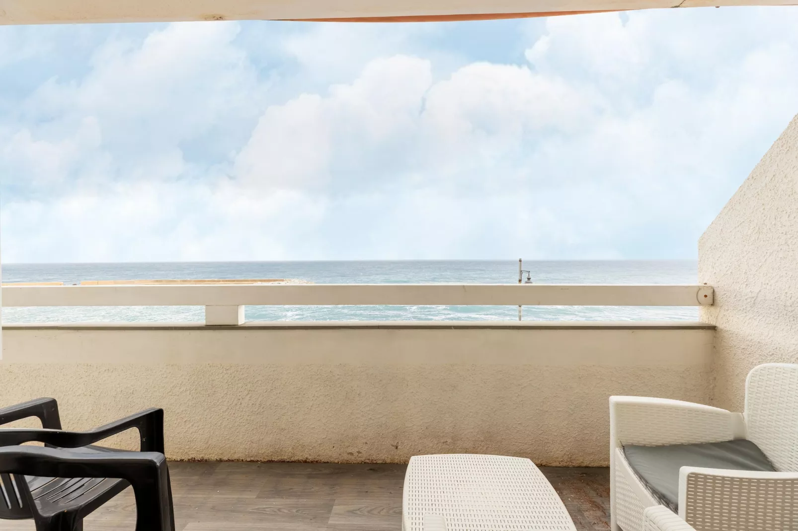 GALLURA-Terrasse / balcon