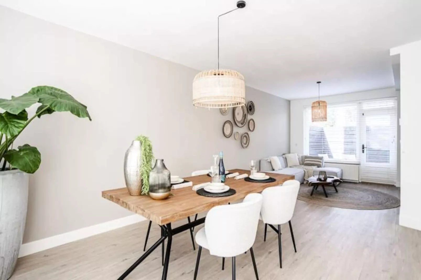 Marley&rsquo;s Beachhouse Apartment-Untagged