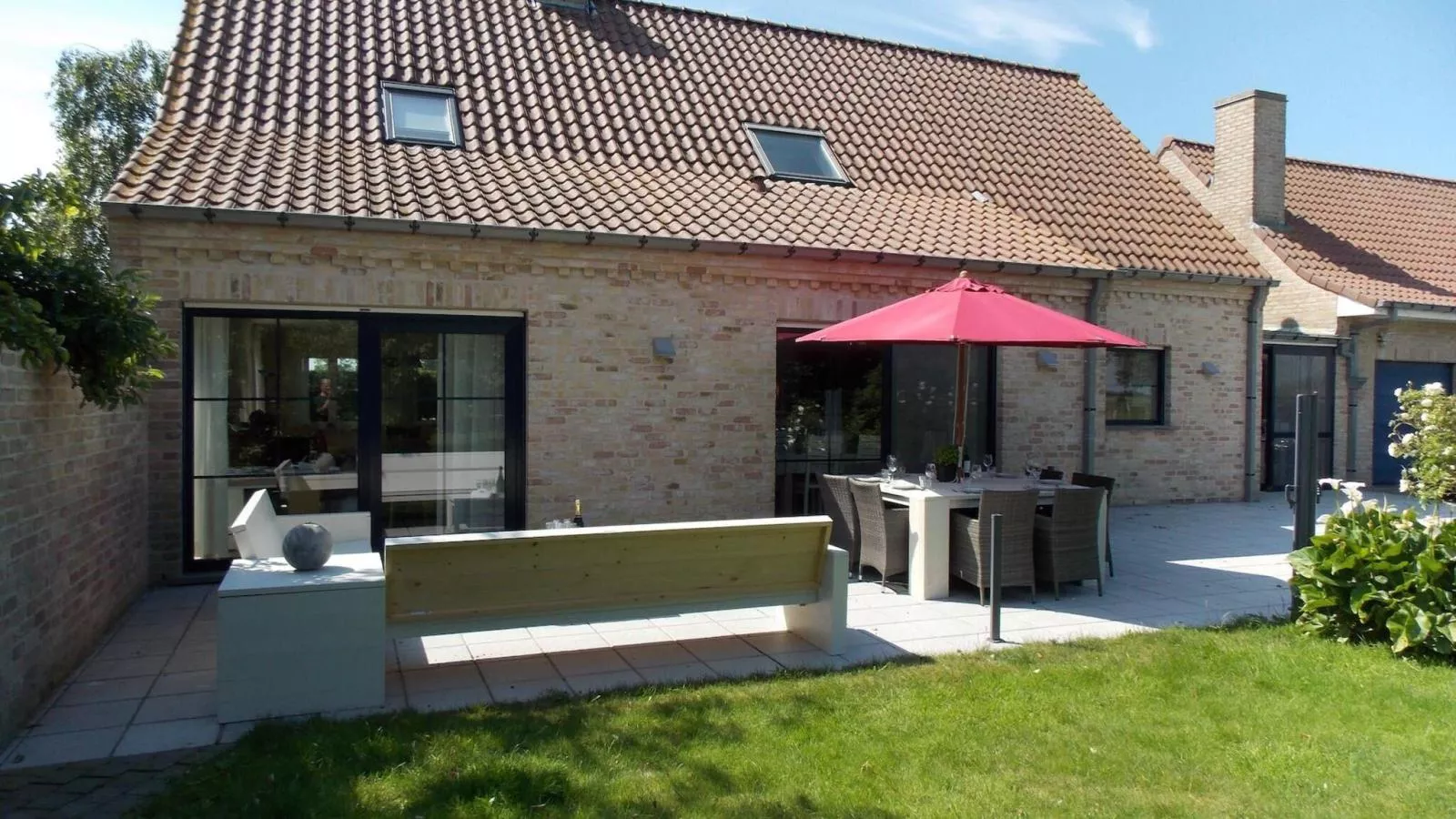 Frontzate-Terrace balcony