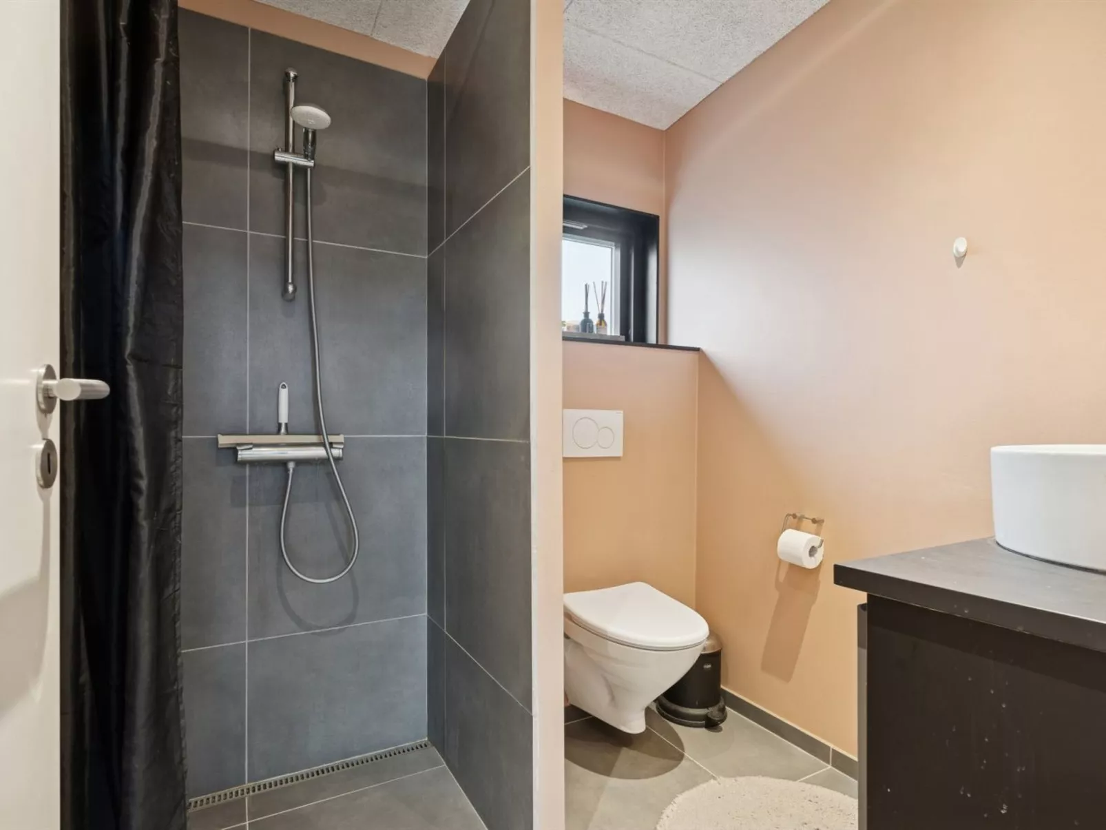 "Emelina" - 300m from the sea-Drinnen