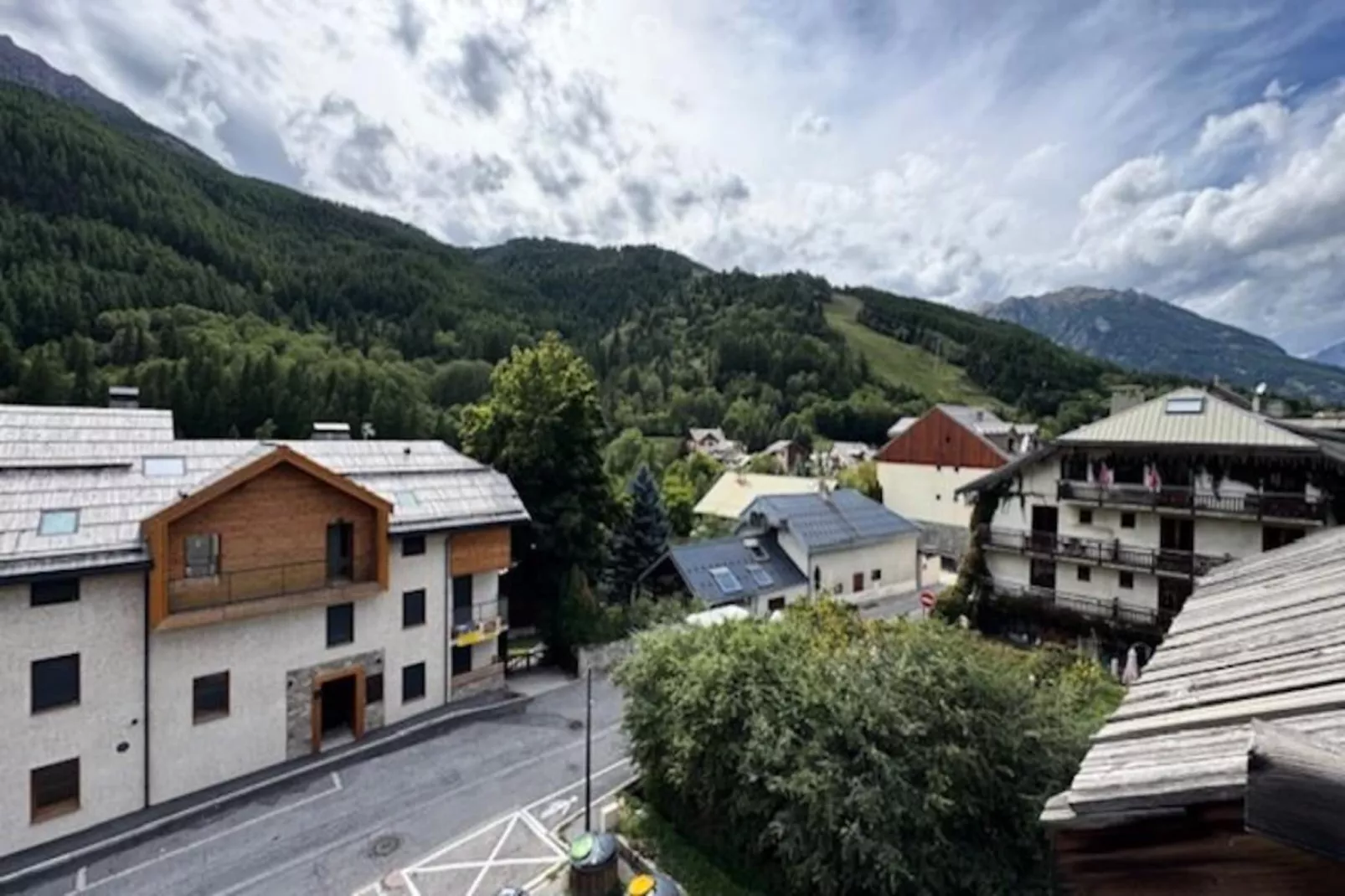 Résidence Eterlou-Nicht zugeordnet