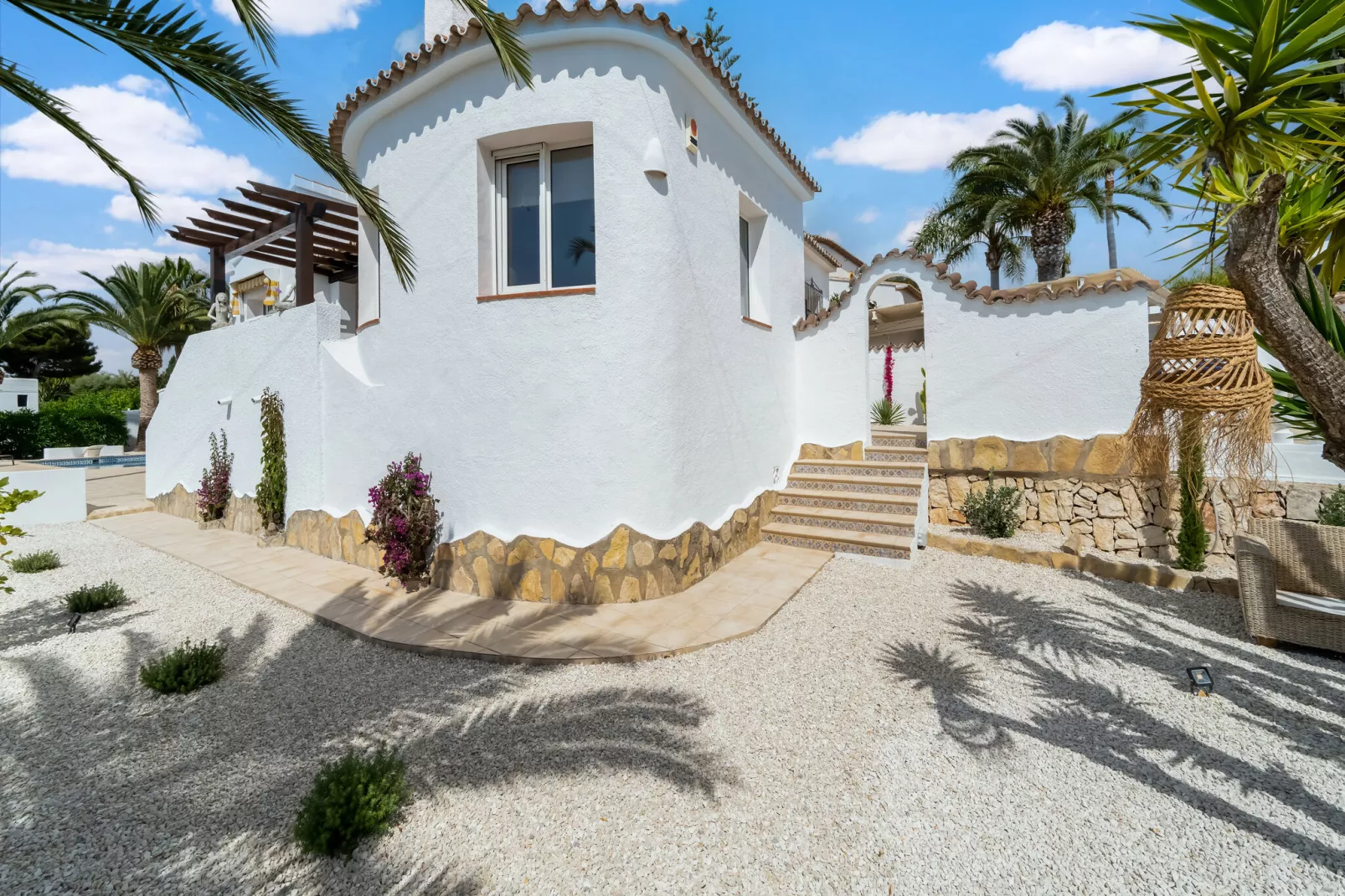 El Paraíso-Exterior summer