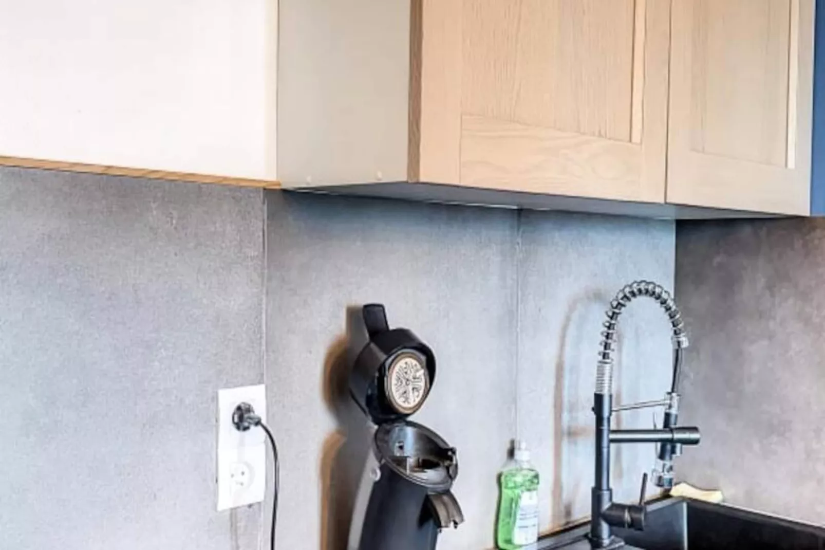 Résidence As 50 - Les Bateaux Au Bord De L'eau-Non tagué