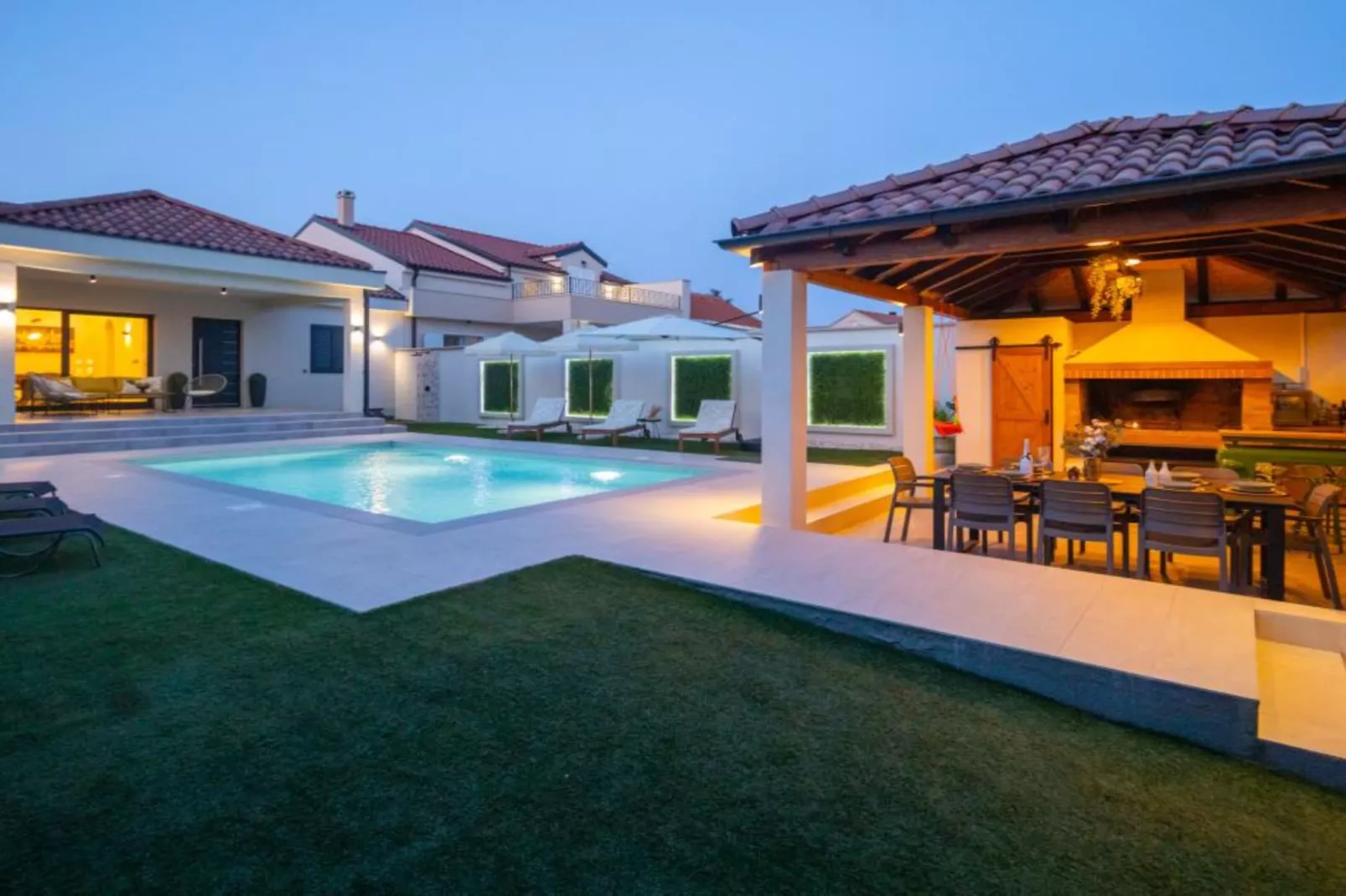Lux Vintage House Bella Vita Biograd na Moru with Pool