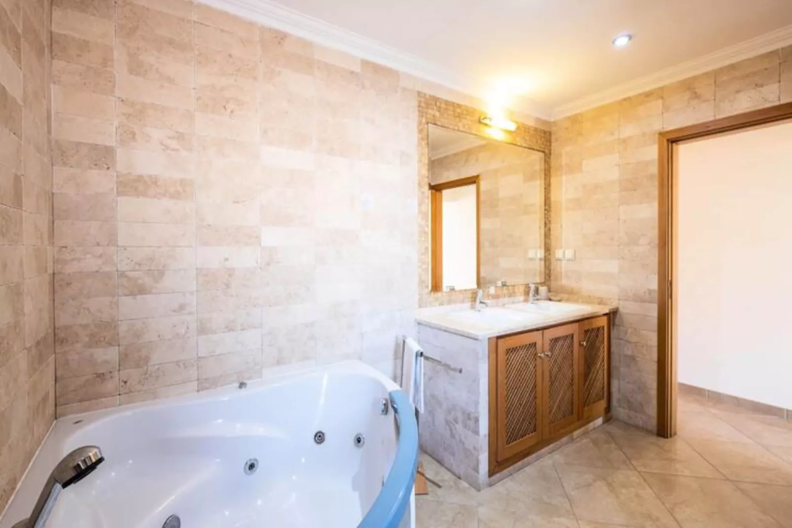 Maison à Guia-Untagged