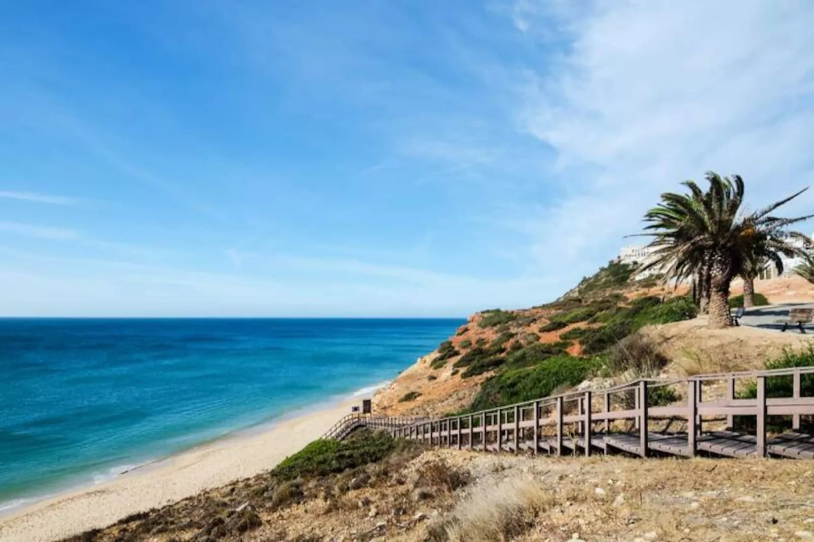 Frontline Seaview Apartment-Non tagué