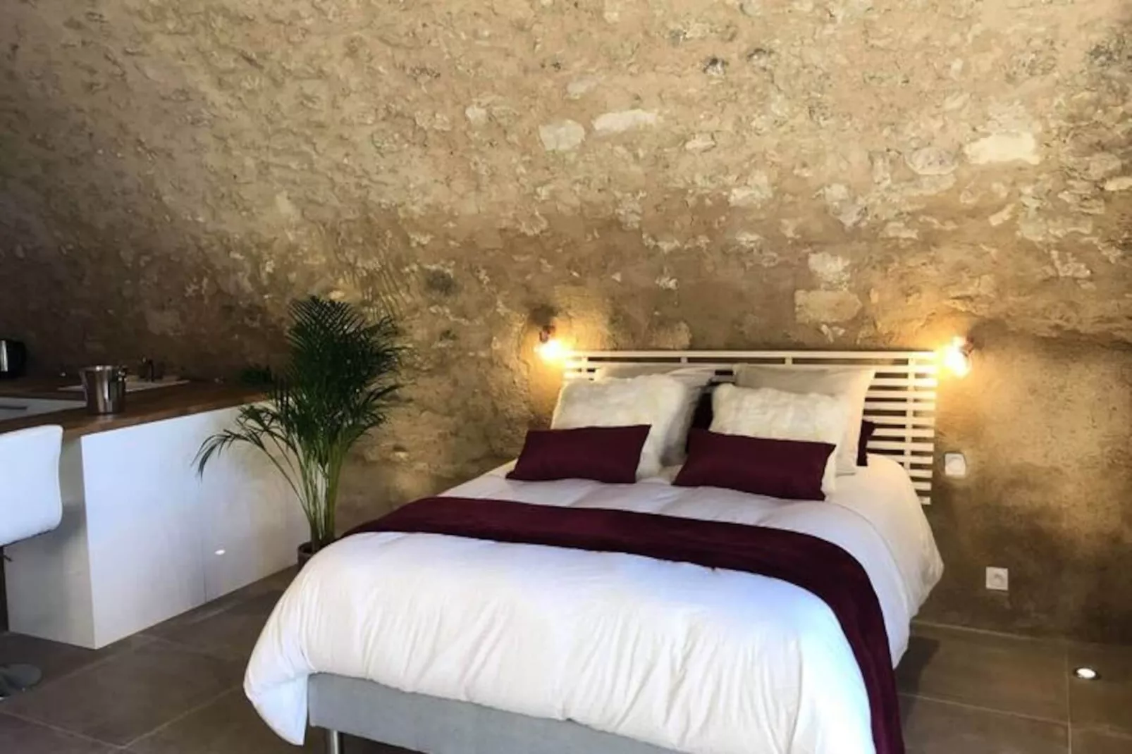 Loft En Pierre | Domaine Paradis-Untagged