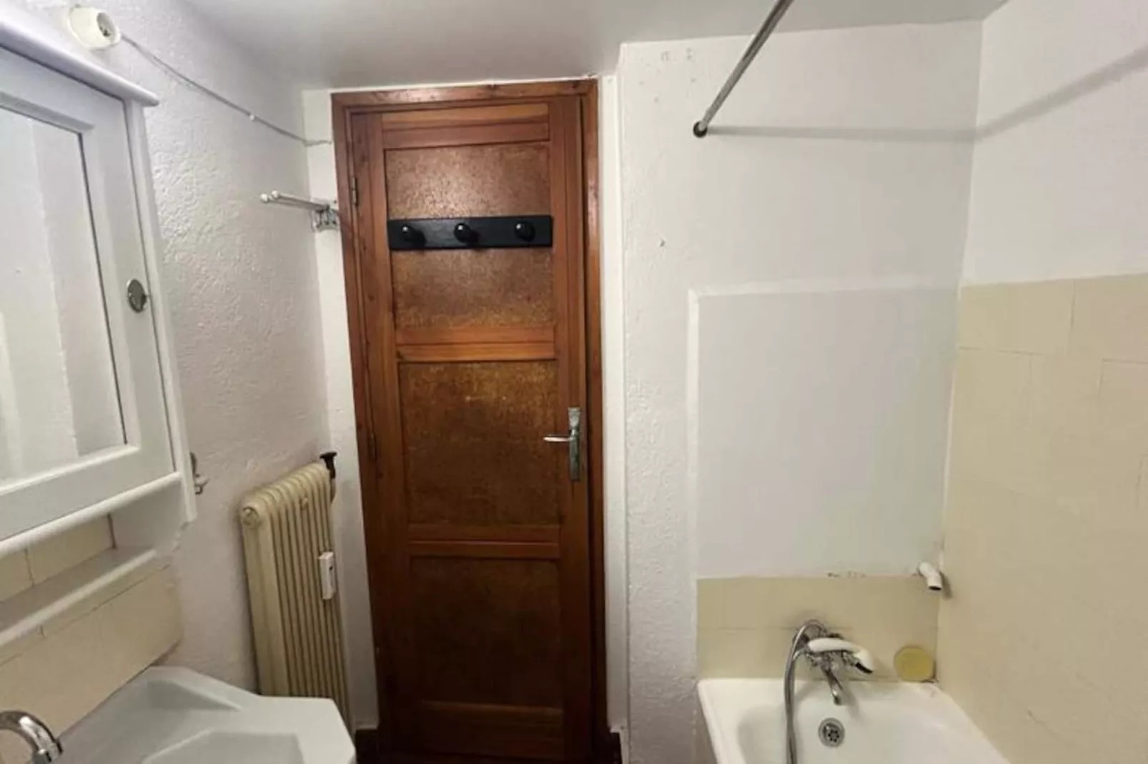 06cn : Appartement 8-10 Personnes Avec Terrasse-Untagged