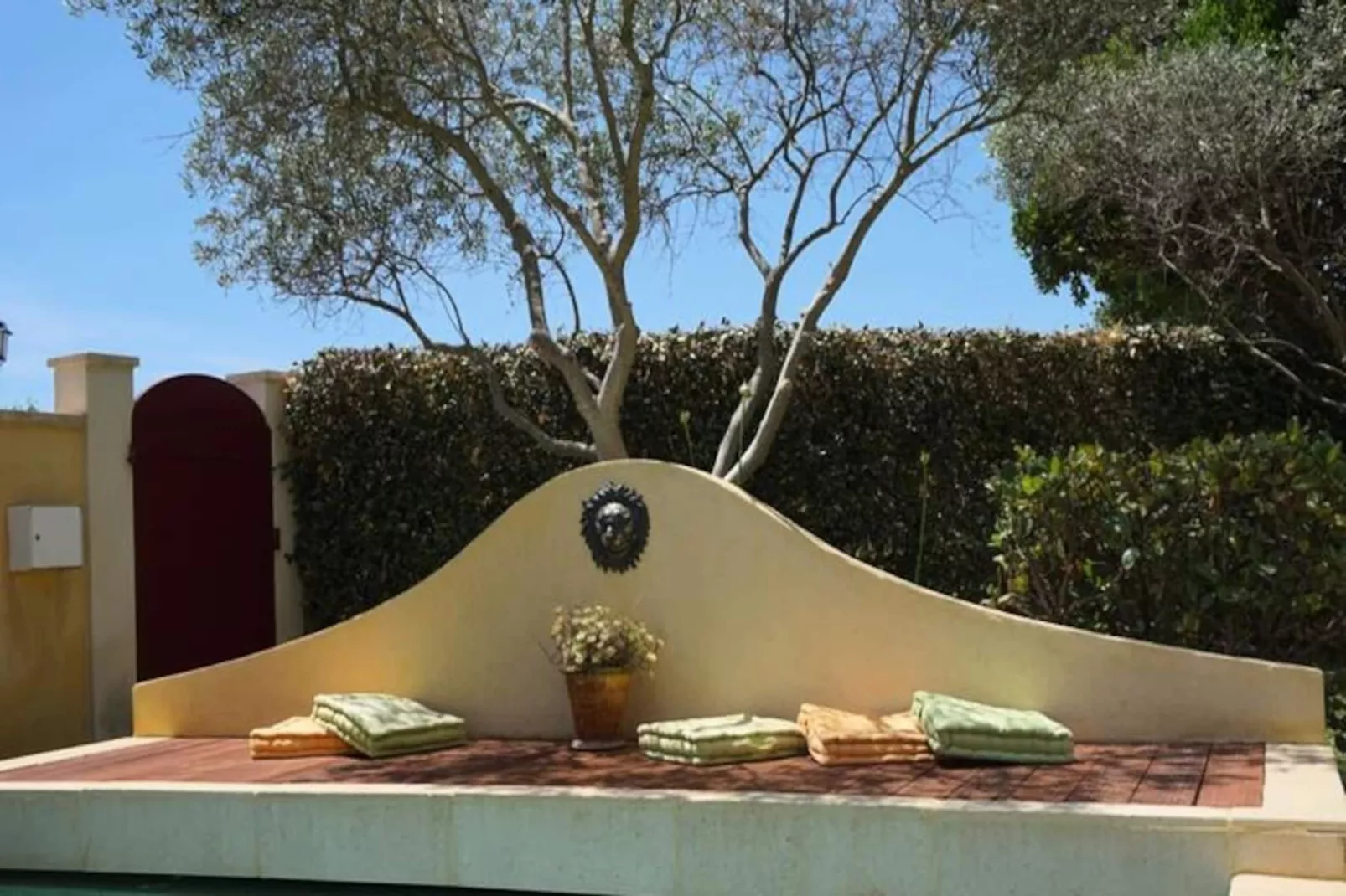 Nouveau "villa Nova"-Untagged