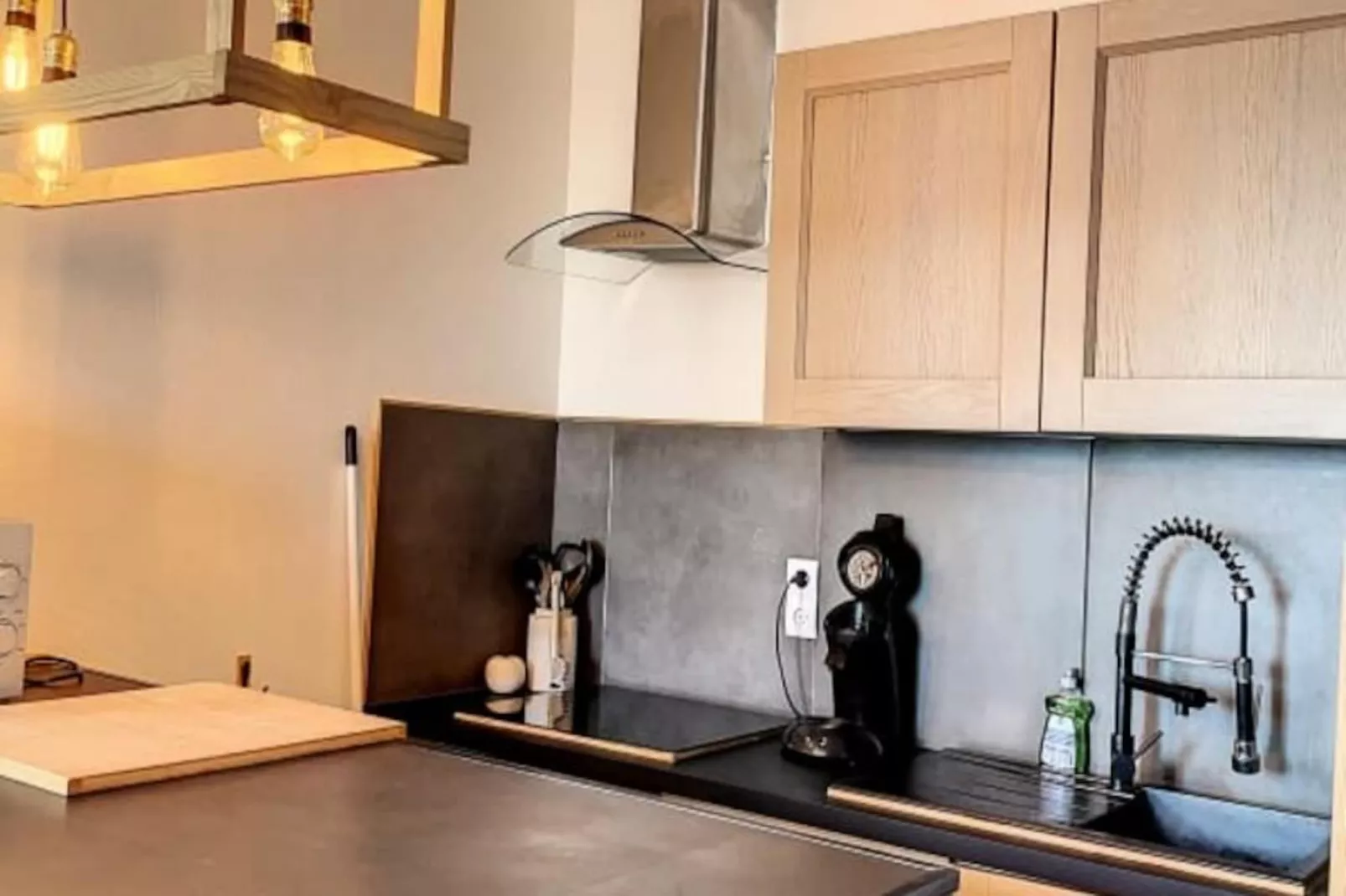 Résidence As 50 - Les Bateaux Au Bord De L'eau-Non tagué