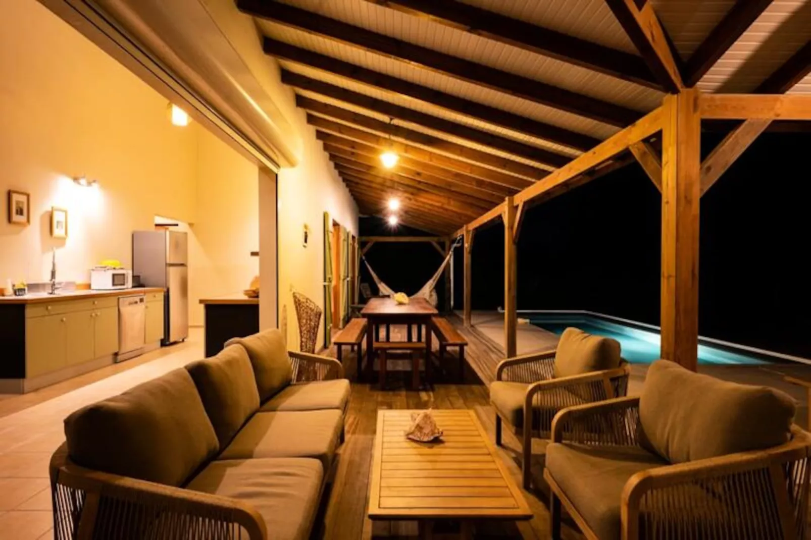 Villa Jacaranda - Untagged