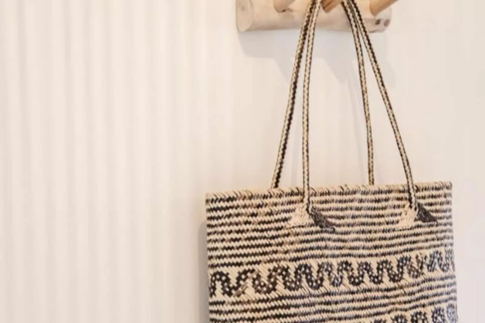 Yucca Beachhouse - Luxury Loft Apartment-Untagged