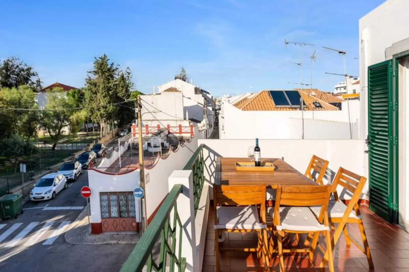 Casa Verde - Traditional Townhouse-Non tagué