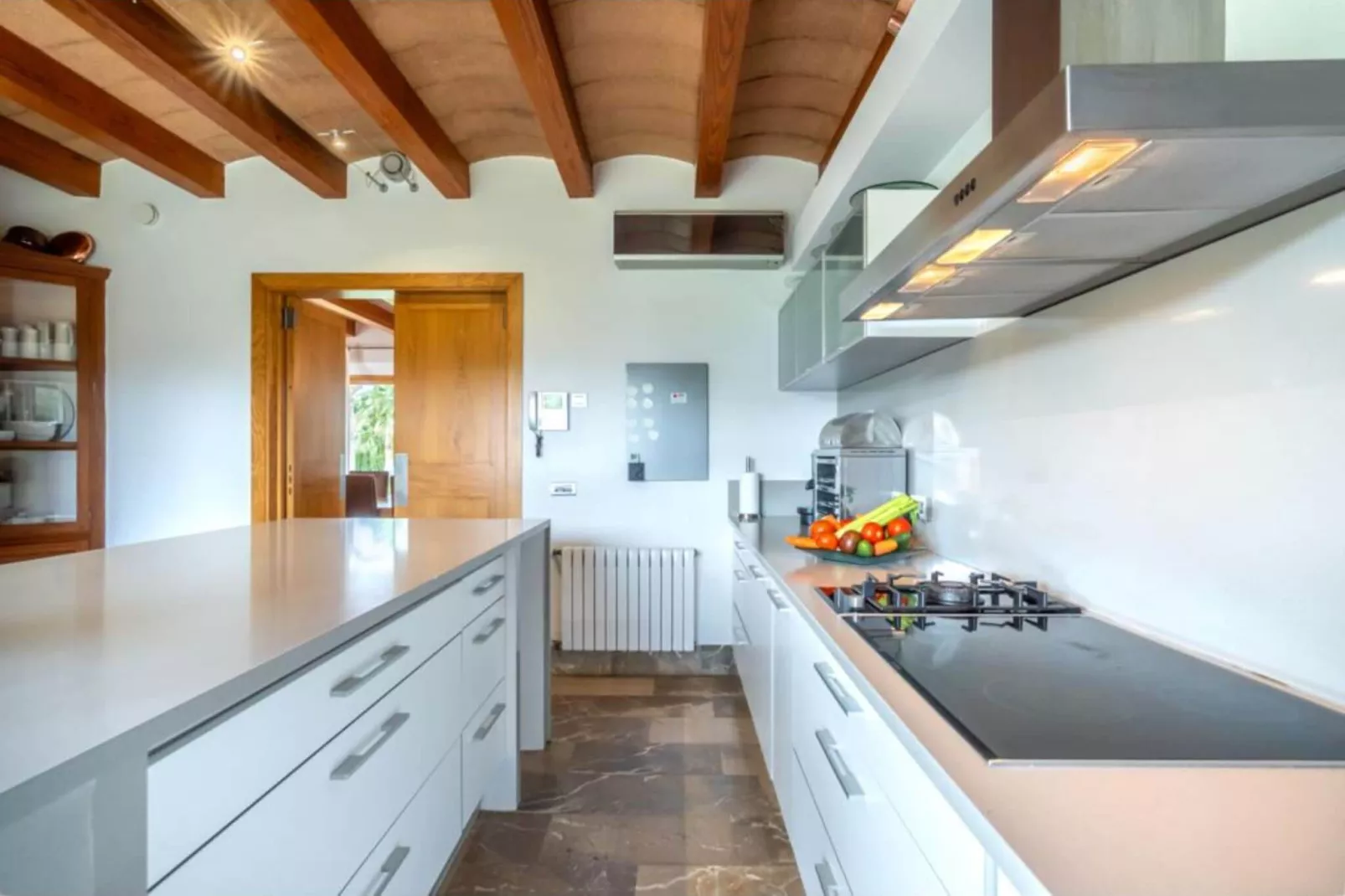 Ses Rentadores-Kitchen