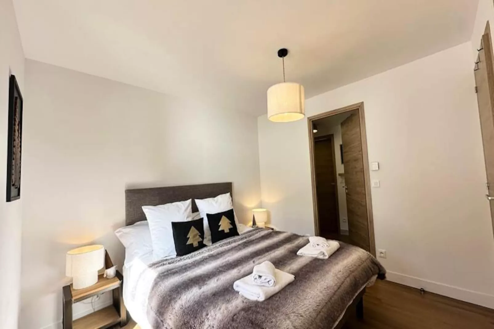 Varsea Residence - Non tagué