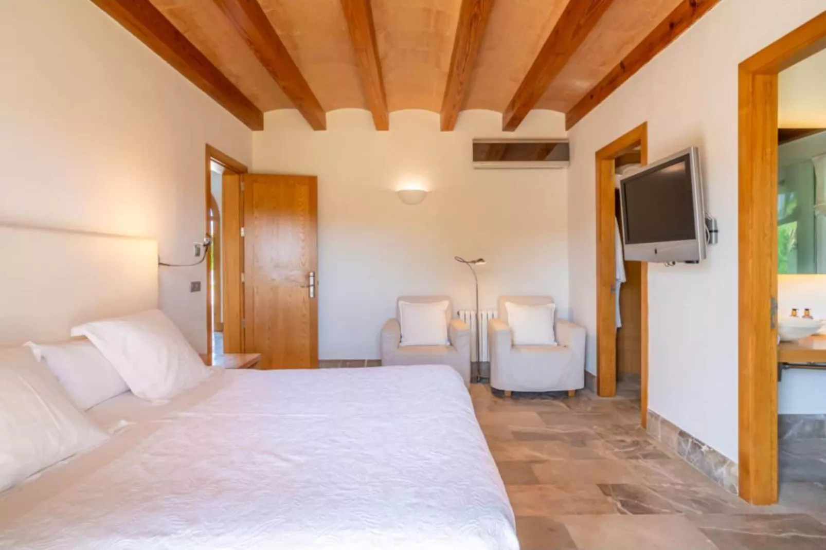 Ses Rentadores-Bedroom