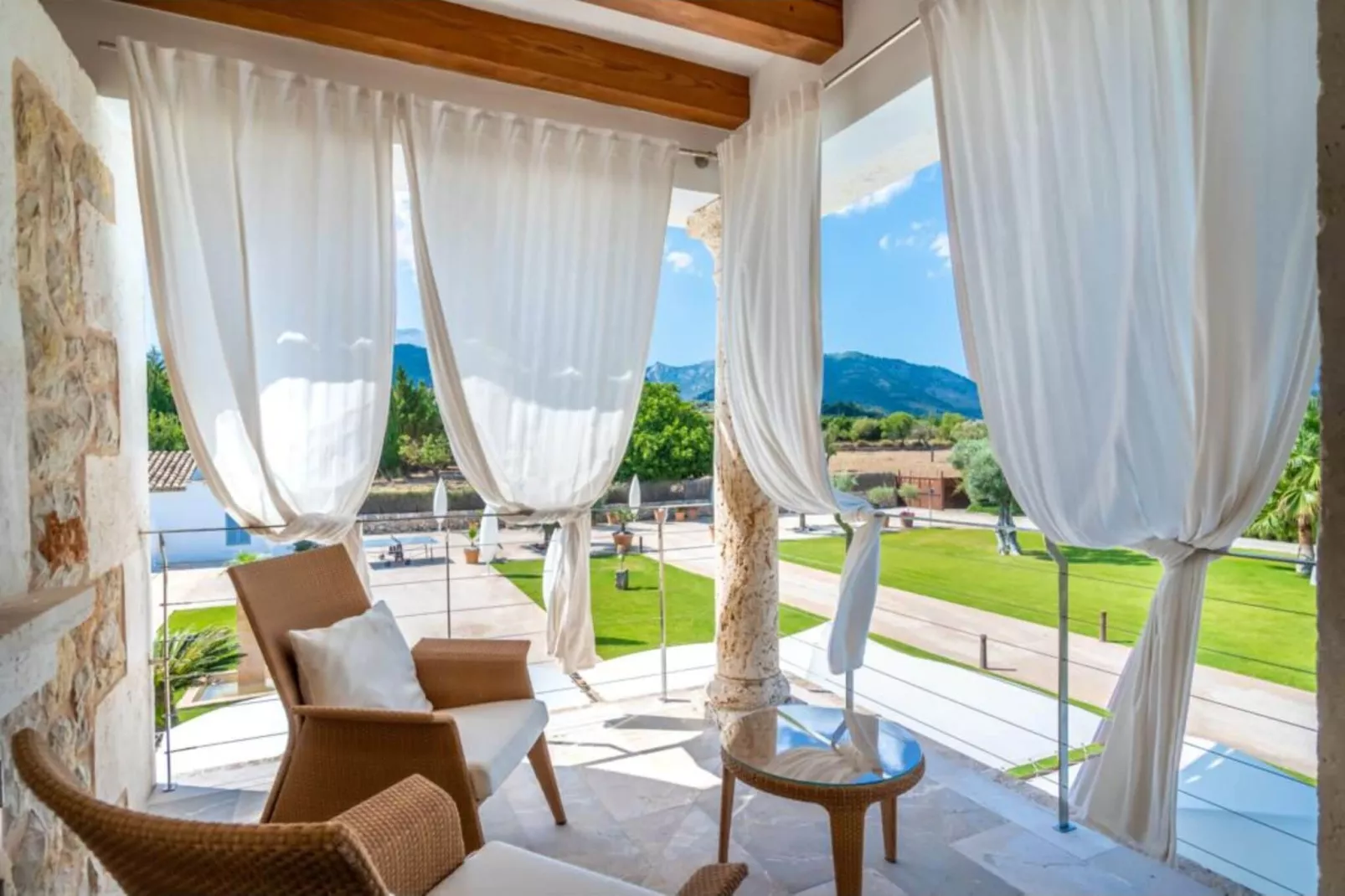Ses Rentadores-Terrace balcony