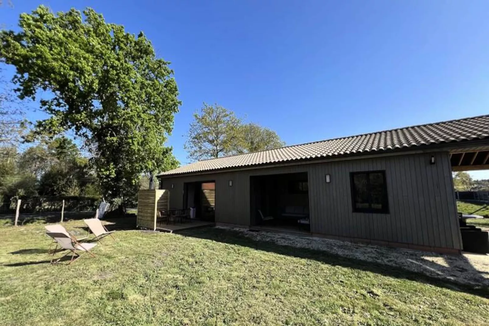 Résidence 120-grayan Et L Hopital-Nicht zugeordnet