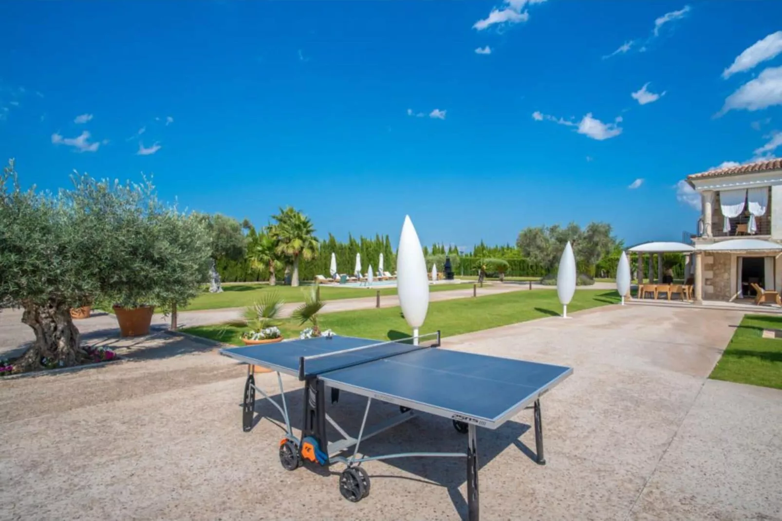Ses Rentadores-Facilities