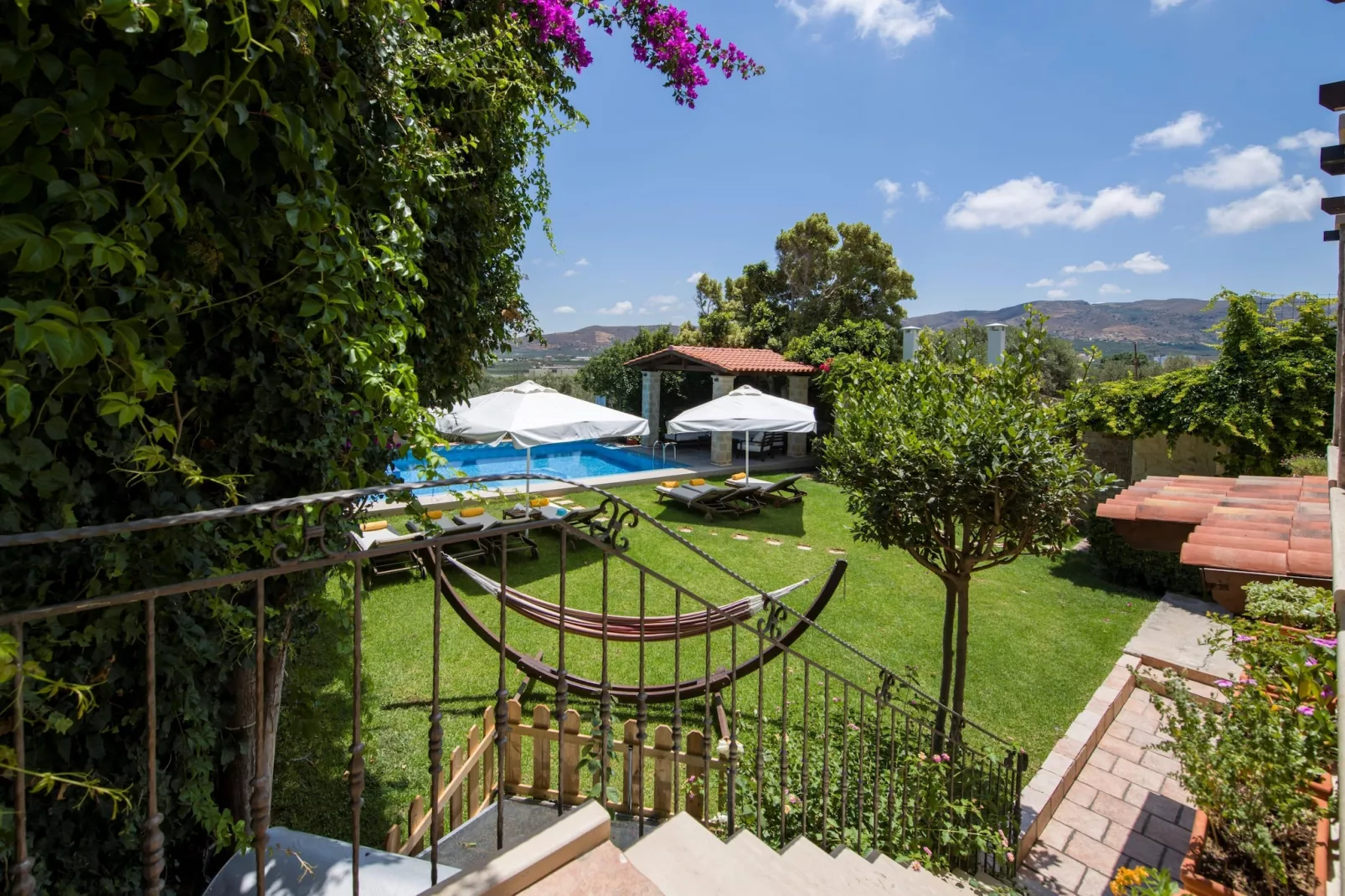 Villa Arhontariki 5prs-Aussicht Sommer