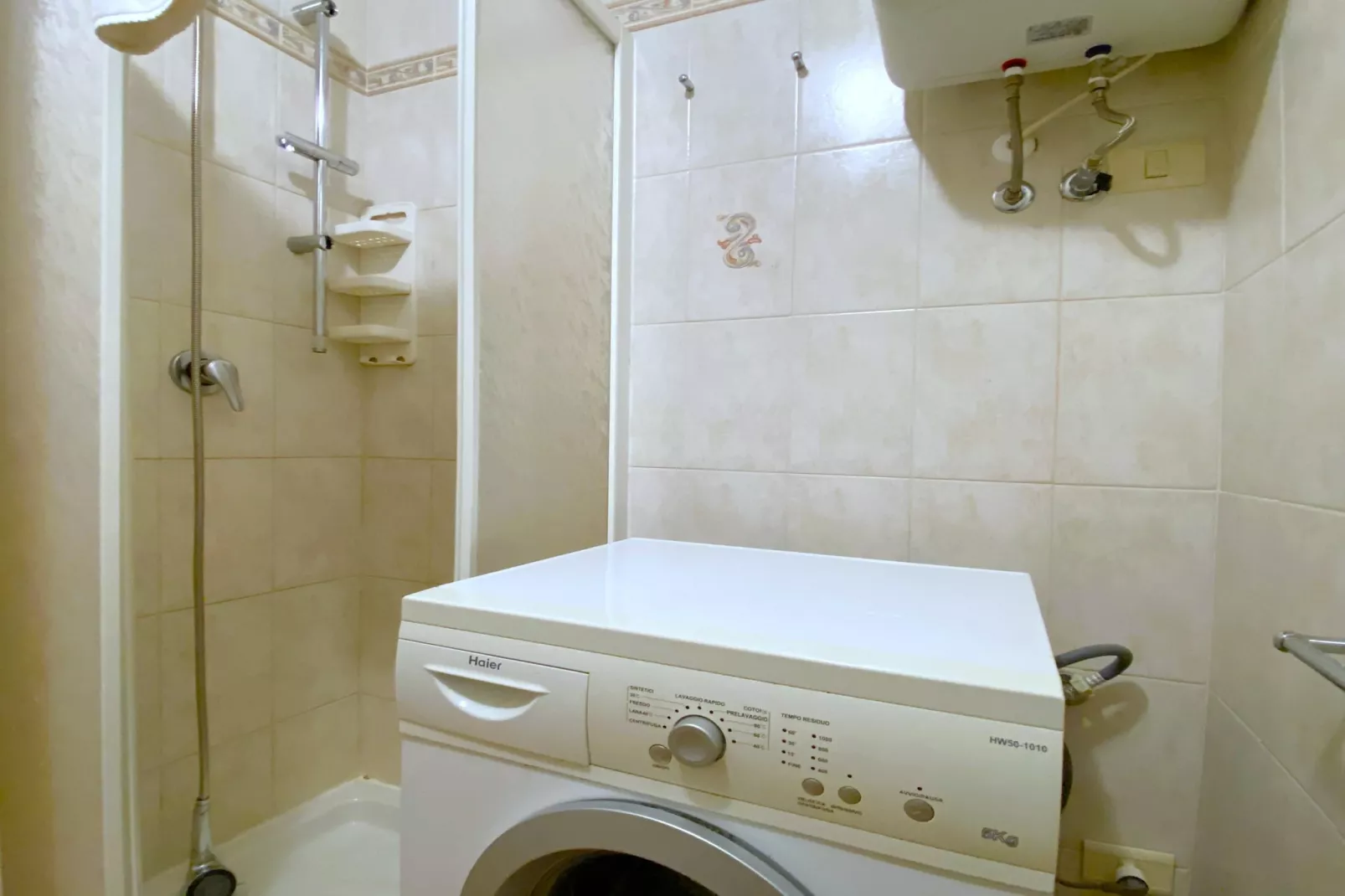 PR Bilo 3/4 VP-Bathroom