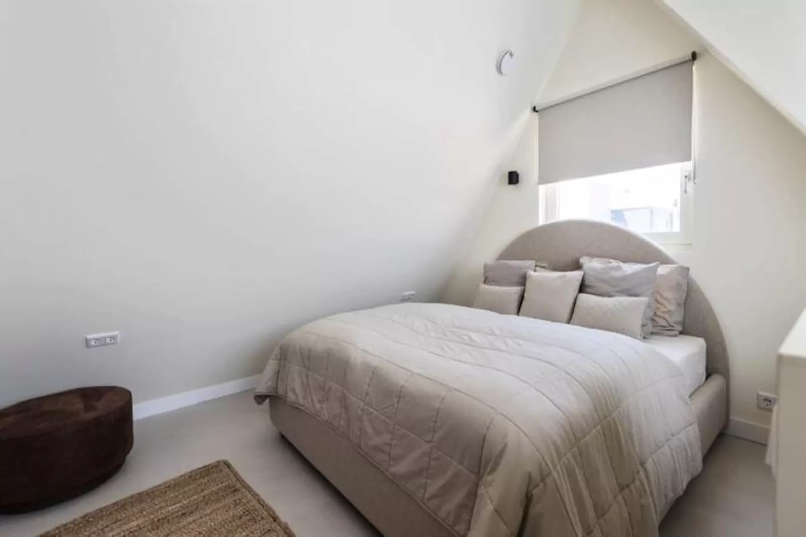 The Modern Burrow-Nicht zugeordnet