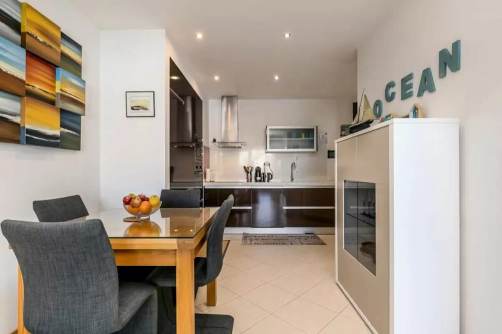 Apartment Henri-Non tagué