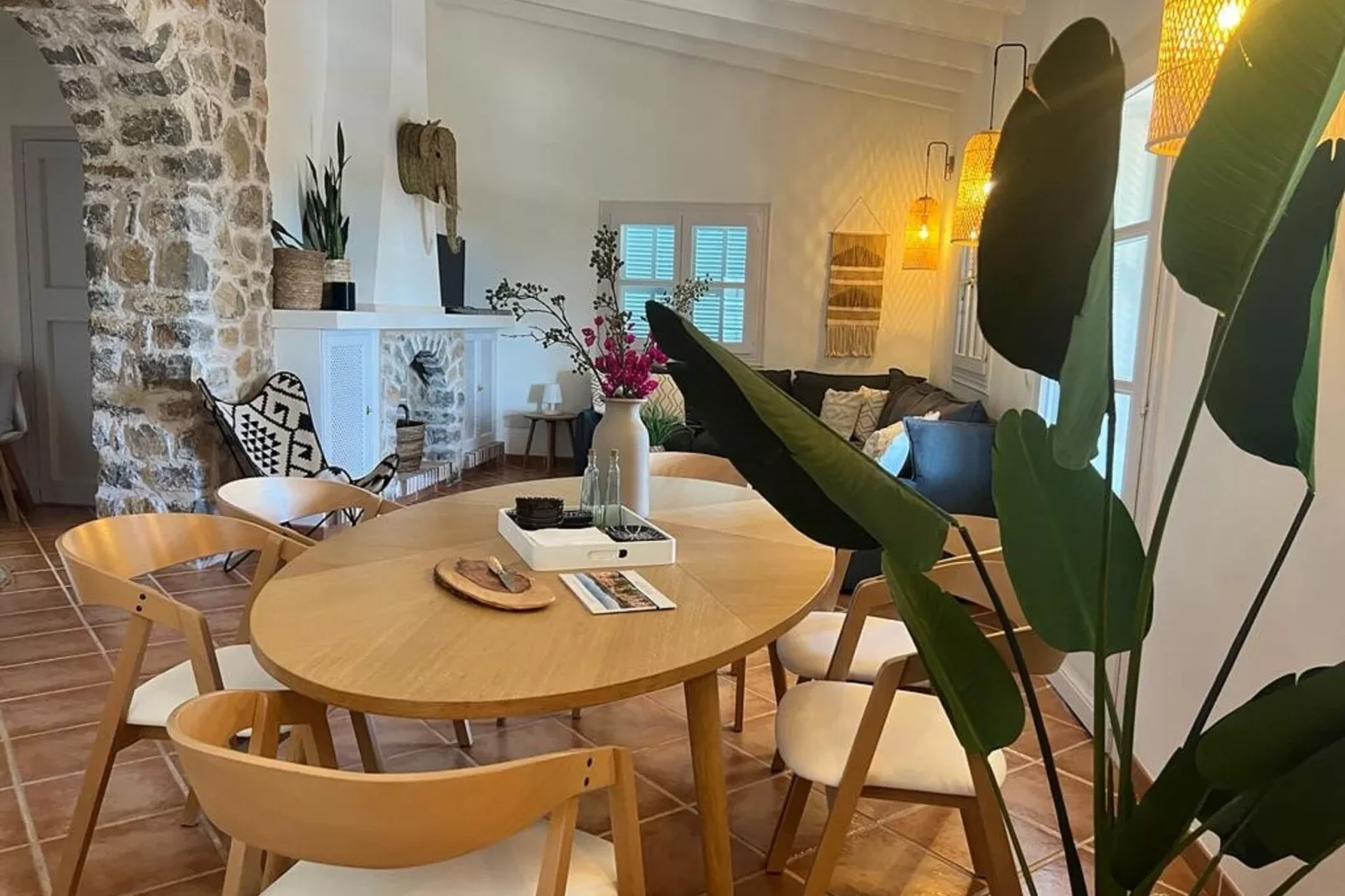 Son Drago-Dining room