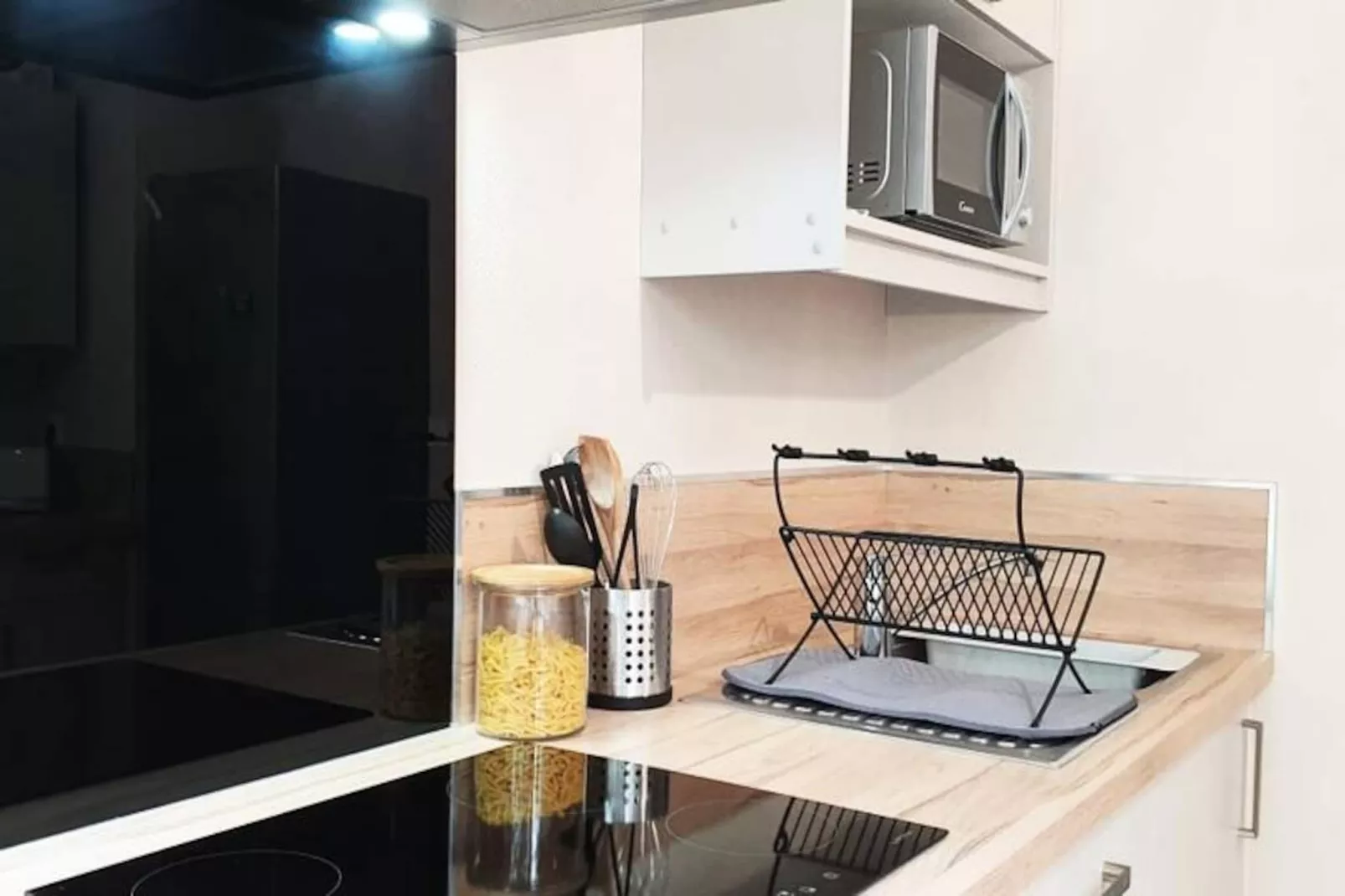 🦋 The Butterfly - Standing ****-Nicht zugeordnet