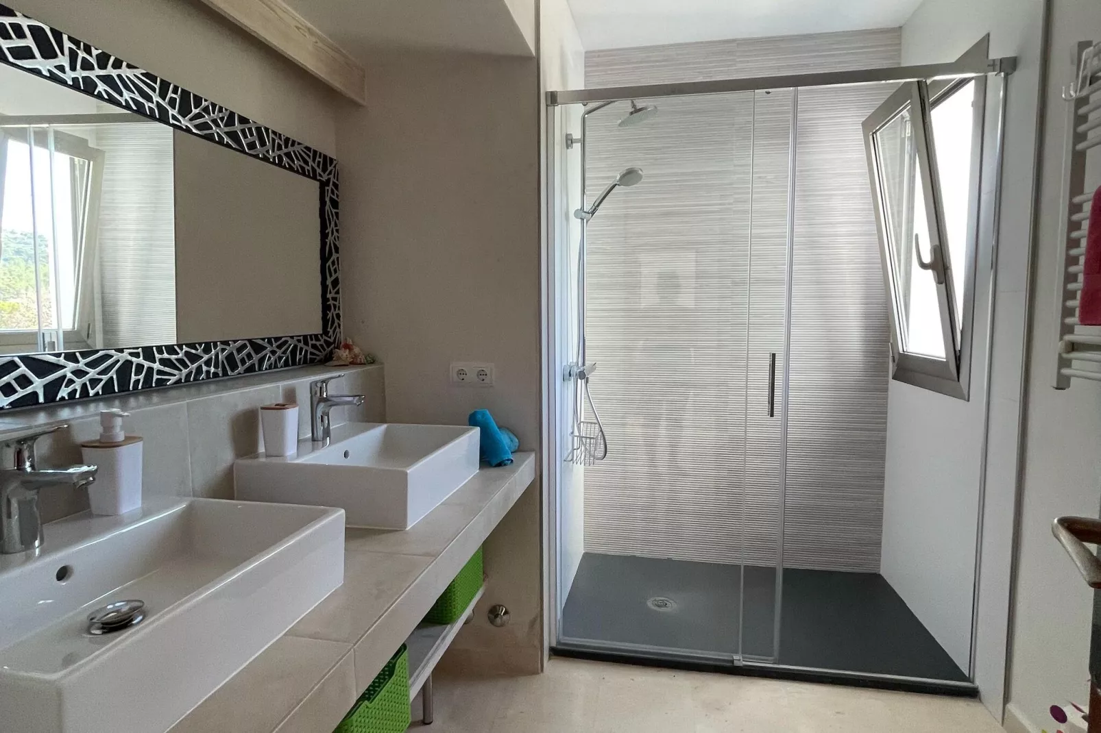 Es Queixal-Bathroom