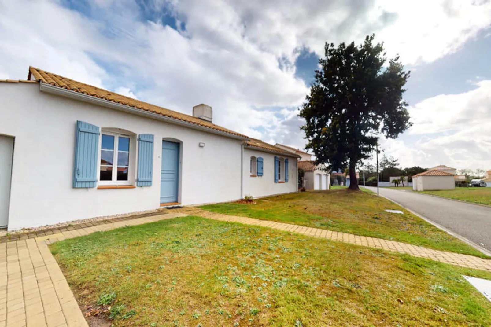 Maison à L'Aiguillon-sur-Vie-Untagged