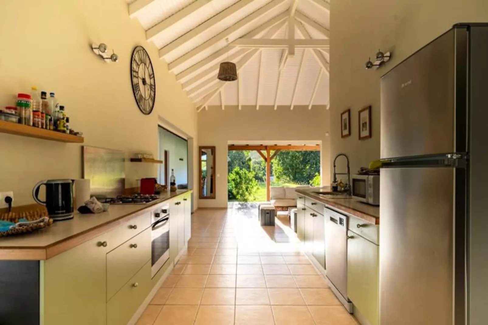 Villa Jacaranda - Untagged