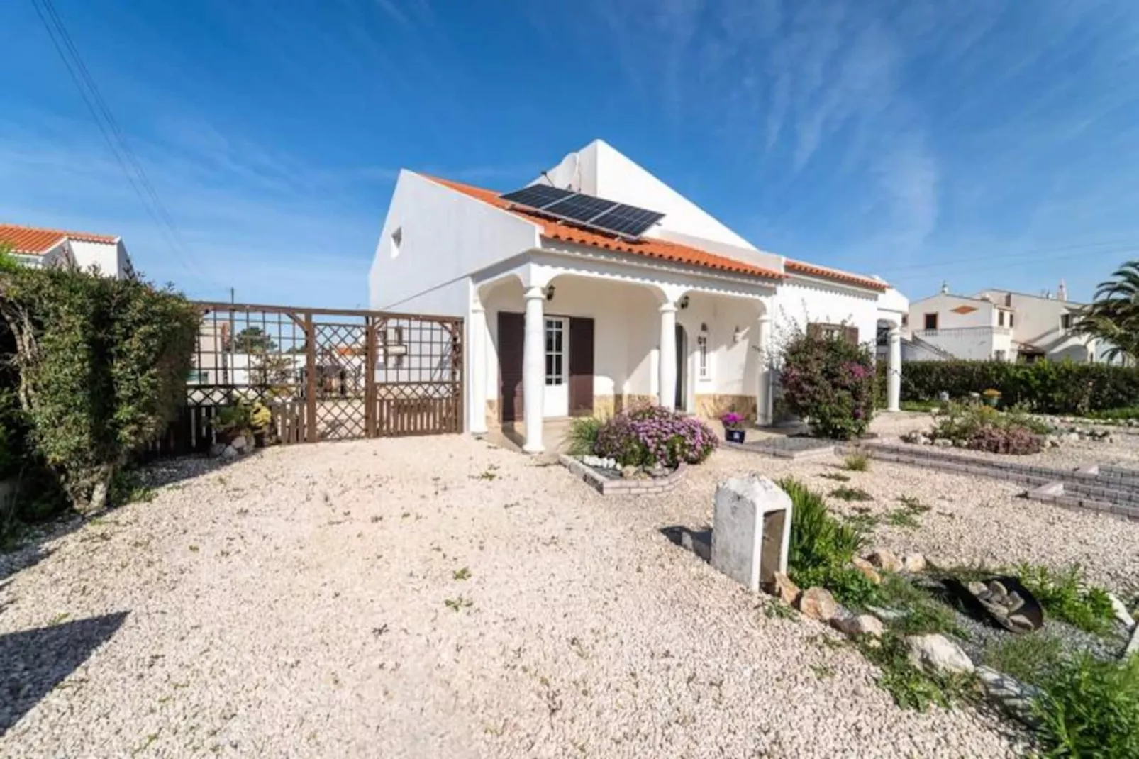 Blue Lee Residence-Untagged